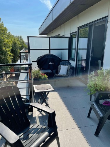 405-2666 Duke Street, Vancouver, BC 