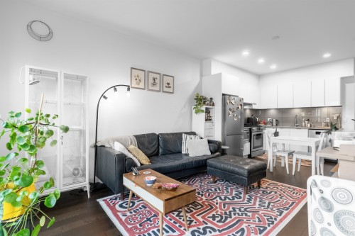 405-2666 Duke Street, Vancouver, BC 