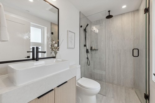 3383 Victoria Drive, Vancouver, BC 