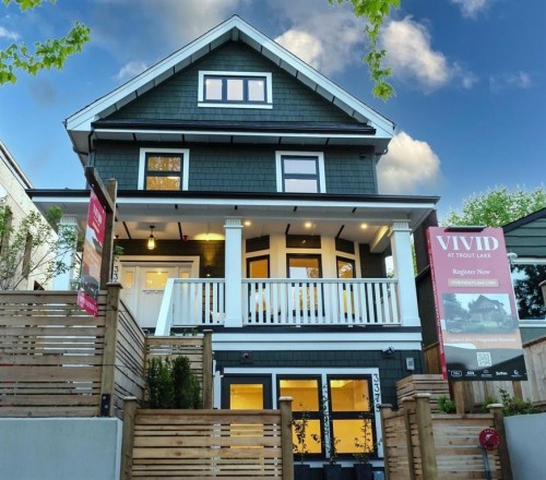 3381 Victoria Drive, Vancouver, BC 