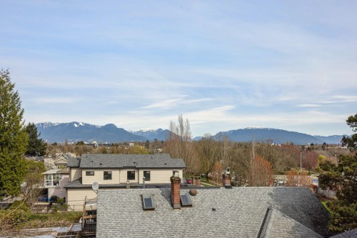 3381 Victoria Drive, Vancouver, BC 