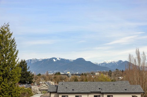 3381 Victoria Drive, Vancouver, BC 