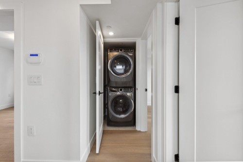 3381 Victoria Drive, Vancouver, BC 