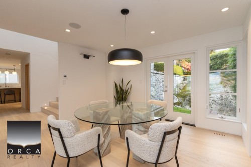 5476 West Vista Court, West Vancouver, BC 