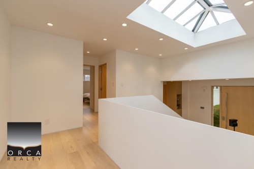 5476 West Vista Court, West Vancouver, BC 