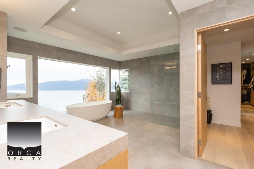 5476 West Vista Court, West Vancouver, BC 