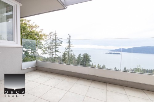5476 West Vista Court, West Vancouver, BC 