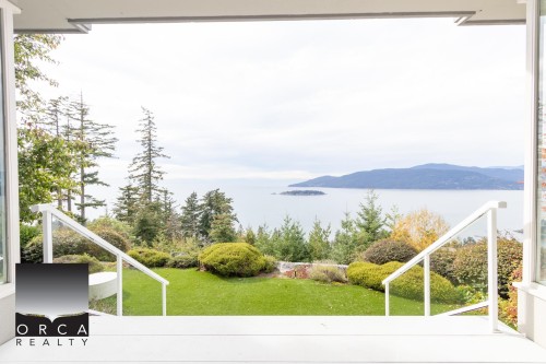 5476 West Vista Court, West Vancouver, BC 