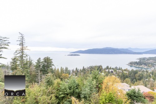 5476 West Vista Court, West Vancouver, BC 