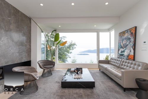 5476 West Vista Court, West Vancouver, BC 