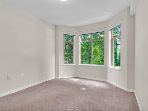 413-2059 Chesterfield Avenue, North Vancouver, BC 