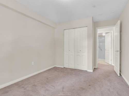 413-2059 Chesterfield Avenue, North Vancouver, BC 