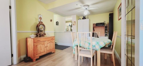 208-811 Helmcken Street, Vancouver, BC 