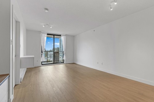 1103-2979 Glen Drive, Coquitlam, BC 