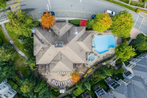 211-2958 Silver Springs Boulevard, Coquitlam, BC 