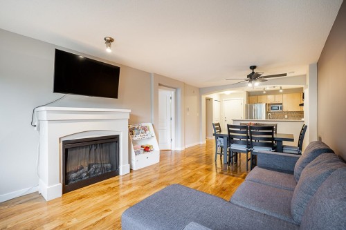 211-2958 Silver Springs Boulevard, Coquitlam, BC 