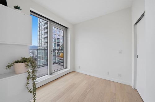 2506-1480 Howe Street, Vancouver, BC 