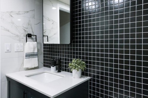 1202-1235 Quayside Drive, New Westminster, BC 