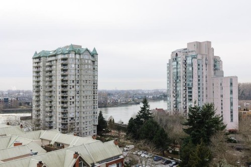 1202-1235 Quayside Drive, New Westminster, BC 