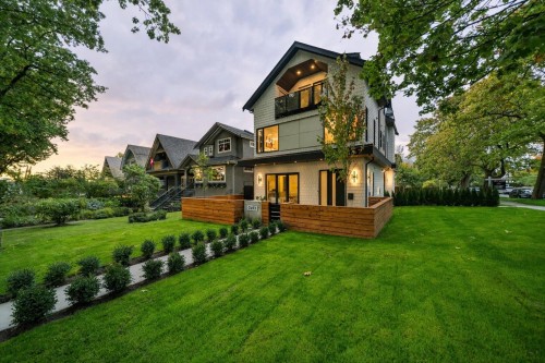 2493 Eton Street, Vancouver, BC 