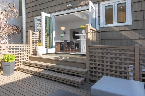 3340 15Th Avenue W, Vancouver, BC 