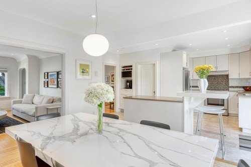 3340 15Th Avenue W, Vancouver, BC 