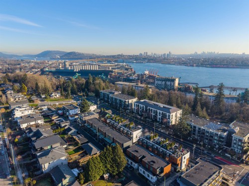 33-720 3Rd Street E, North Vancouver, BC 