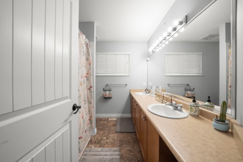 23965 107Th Avenue, Maple Ridge, BC 