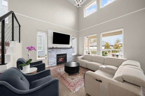 23965 107Th Avenue, Maple Ridge, BC 