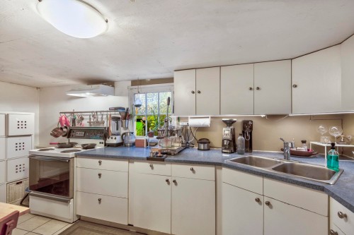 4312 Georgia Street, Burnaby, BC 