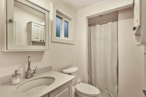 4312 Georgia Street, Burnaby, BC 