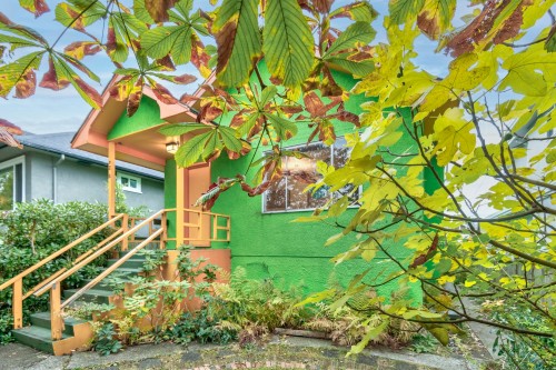 4312 Georgia Street, Burnaby, BC 