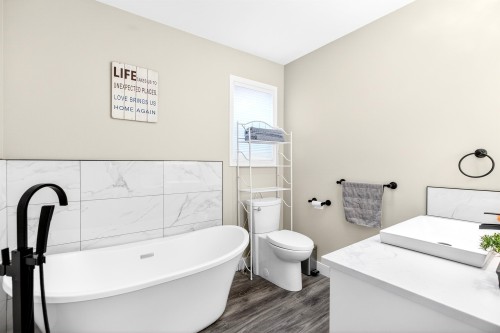 19635 Planetree Lane, Pitt Meadows, BC 