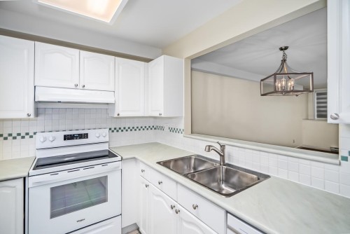 110-6707 Southpoint Drive, Burnaby, BC 