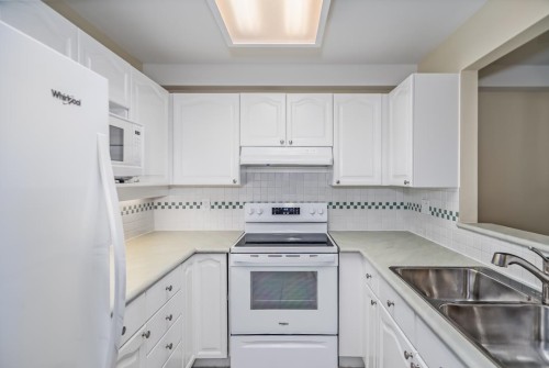 110-6707 Southpoint Drive, Burnaby, BC 