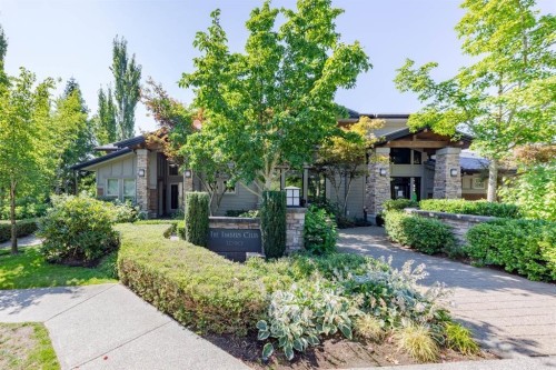 3-3065 Dayanee Springs Boulevard, Coquitlam, BC 