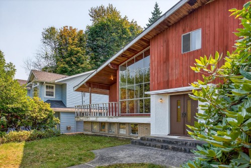 2337 St George Street, Port Moody, BC 