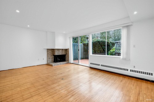 1109-235 Keith Road, West Vancouver, BC 