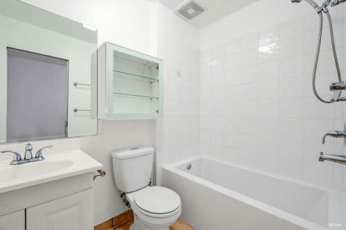 1109-235 Keith Road, West Vancouver, BC 