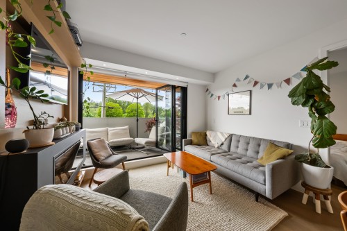 201-5089 Quebec Street, Vancouver, BC 