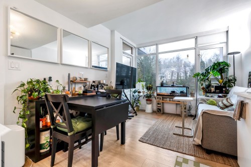 601-8538 River District Crossing, Vancouver, BC 