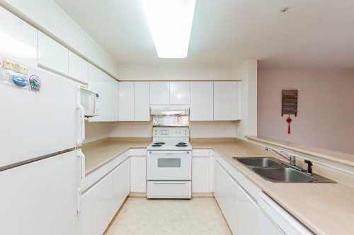 305-3065 Primrose Lane, Coquitlam, BC 