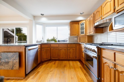 1287 Dewar Way, Port Coquitlam, BC 