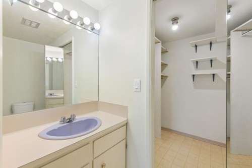 205-707 Hamilton Street, New Westminster, BC 