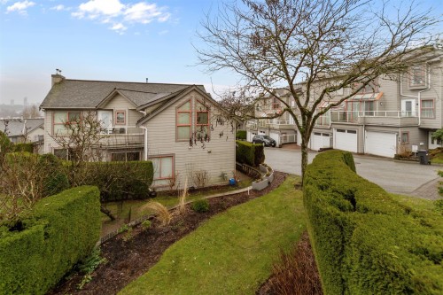 79-323 Governors Court, New Westminster, BC 