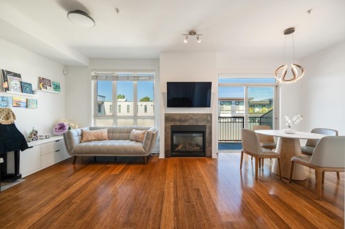 304-6077 London Road, Richmond, BC 