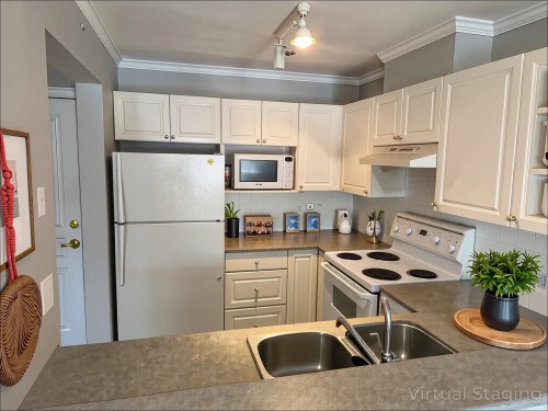 402-211 Twelfth Street  New Westminster, BC V3M 4H4