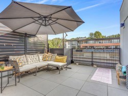 3-83 Moody Street  Port Moody, BC V3H 0K7