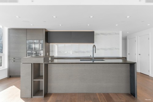 1602-620 Cardero Street, Vancouver, BC 