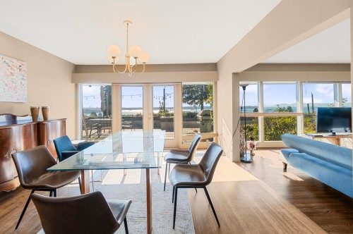 2237 Palmerston Avenue, West Vancouver, BC 